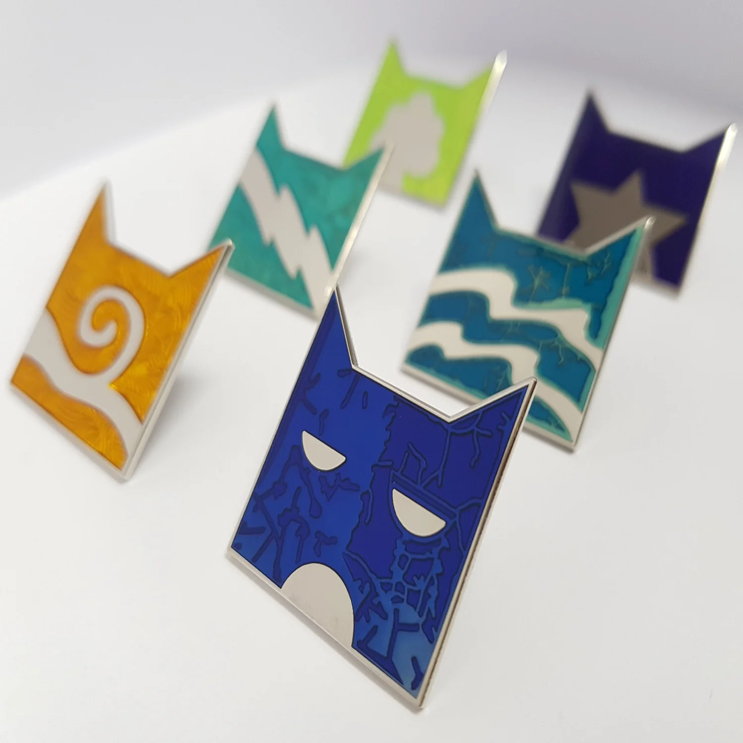 Collector's ShadowClan Pin Badge - Image 3